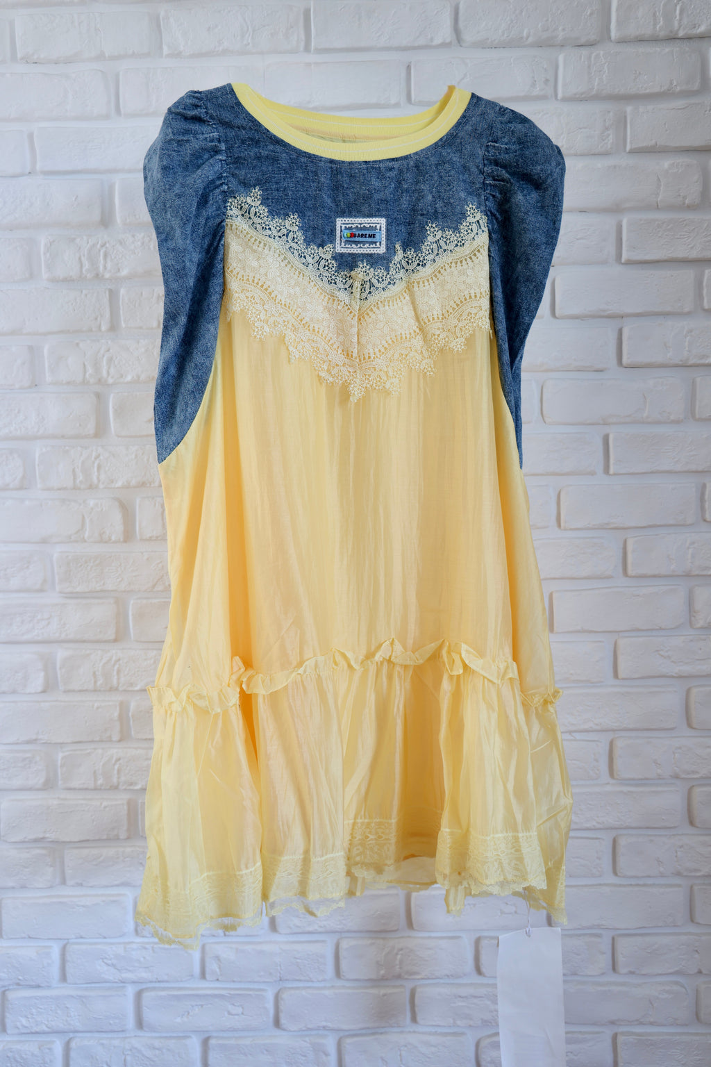 Rochie Denim cu Dantelă și Volane, Model Combinat
