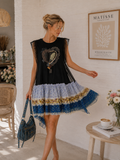 Rochie Neagră cu Aplicație Inimă și Volane Florale Multicolore